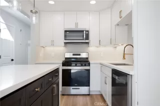 Photo #6: SW23031094 Listing