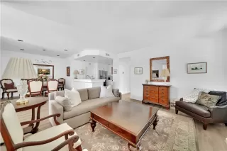 Photo #5: SW23058476 Listing