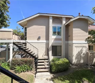 Photo #2: SW23069371 Listing