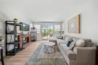 Photo #3: SW23072210 Listing