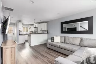 Photo #4: SW23086838 Listing 