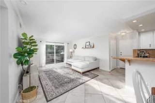 Photo #3: SW23106296 Listing 