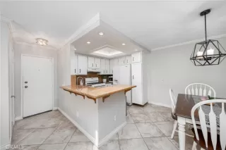 Photo #4: SW23106296 Listing 