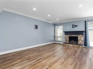 Photo #6: SW23141997 Listing 