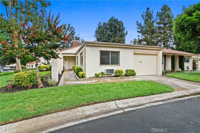 MLS: SW23148681 Condo For Sale