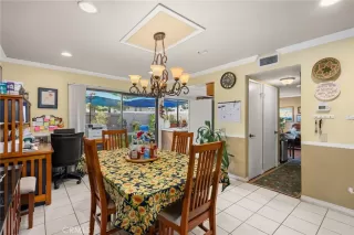 Photo #5: SW23181632 Listing 