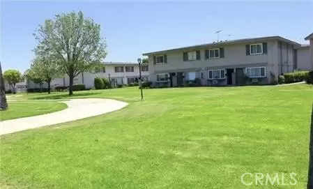 MLS: SW23189752 Condo For Sale