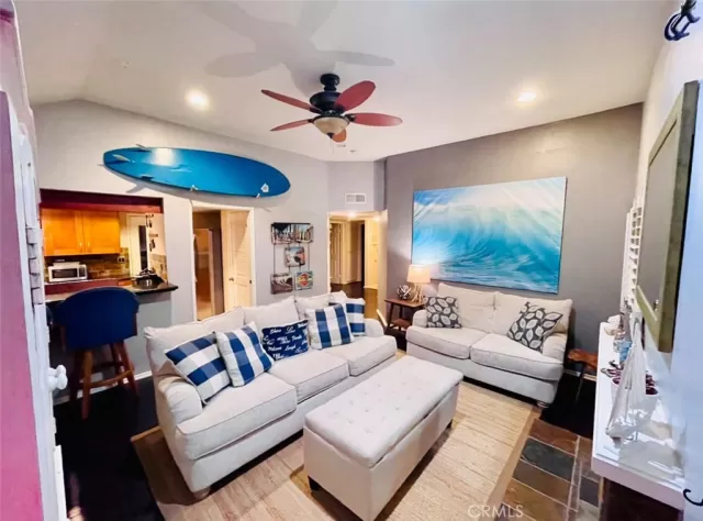 MLS: SW23212842 Condo For Sale