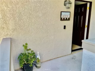 Photo #1: SW23212842 Listing