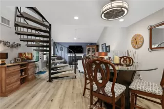 Photo #3: SW24013317 Listing 