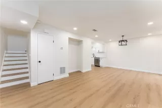 Photo #5: SW24028111 Listing 