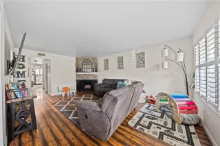 Photo #5: SW24054904 Listing 