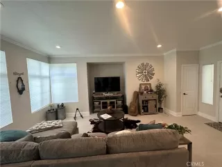 Photo #6: SW24085639 Listing