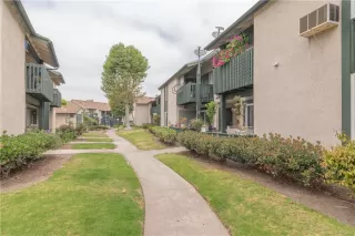 Photo #2: SW24102374 Listing