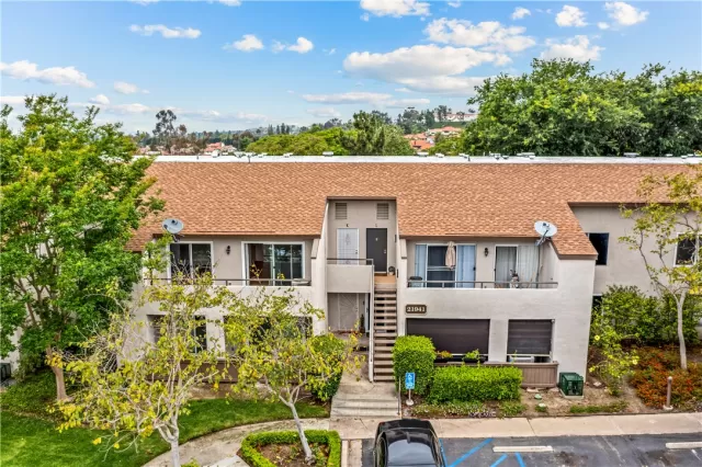 MLS: SW24113873 Condo For Sale