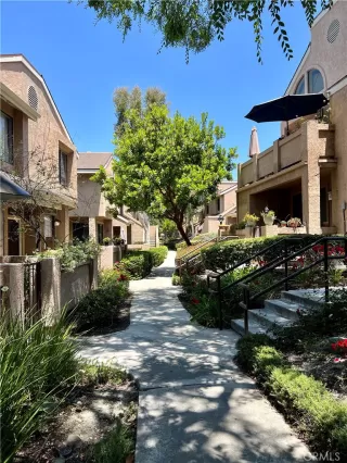 Photo #4: SW24121488 Listing