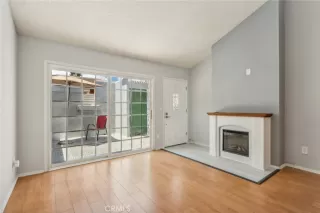 Photo #5: SW24165374 Listing 