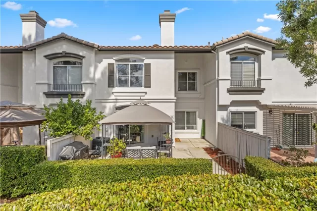 MLS: SW24191369 Condo For Sale