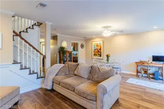 Photo #4: SW24213581 Listing 