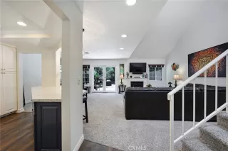 Photo #3: SW24232547 Listing 