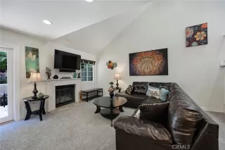 Photo #6: SW24232547 Listing 