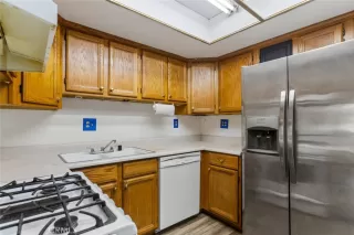 Photo #6: SW24245348 Listing 