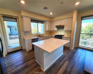 Photo #4: SW25032986 Listing