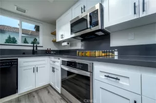 Photo #3: SW25035073 Listing