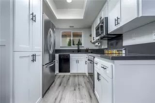 Photo #5: SW25035073 Listing