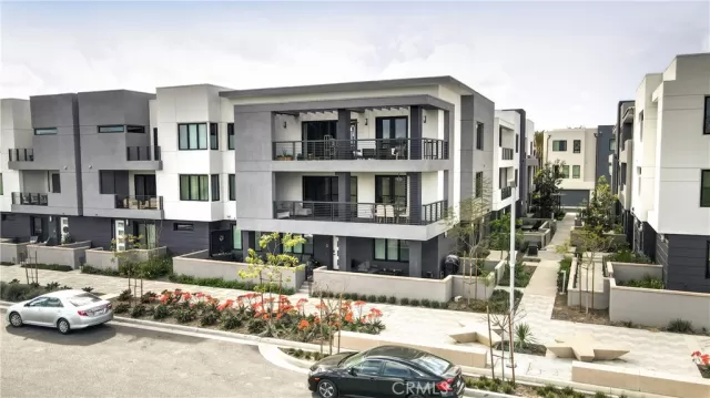 MLS: SW25047633 Condo For Sale