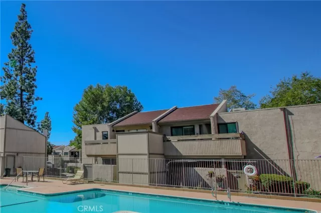 MLS: SW25066395 Condo For Sale