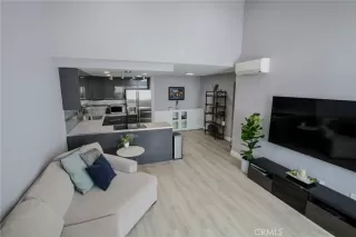 Photo #1: SW25066395 Listing 