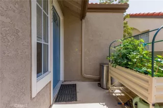 Photo #2: SW25108137 Listing 