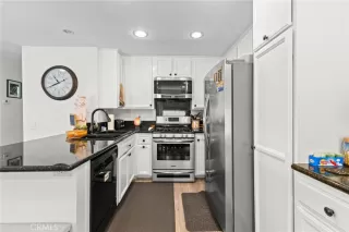 Photo #3: SW25108137 Listing 