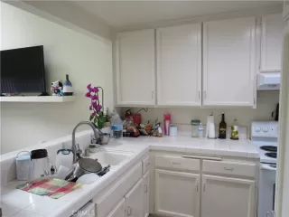 Photo #6: SW25128806 Listing 