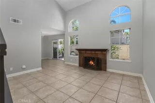 Photo #5: SW25150686 Listing 