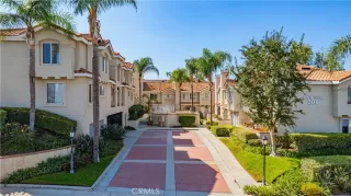 Photo #2: SW25153036 Listing 