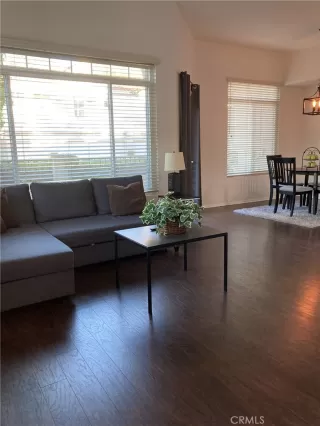 Photo #2: SW25154490 Listing 