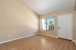 Photo #3: SW25156564 Listing