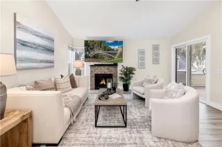 Photo #6: SW25165562 Listing 