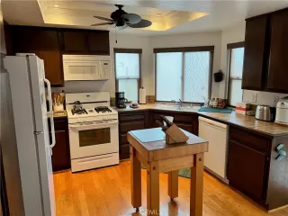 Photo #3: SW25165569 Listing 