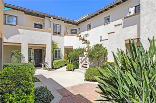 Photo #1: SW25186854 Listing