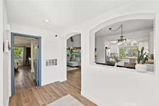 Photo #2: SW25186854 Listing