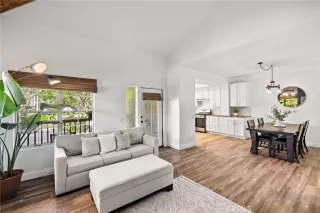 Photo #4: SW25186854 Listing