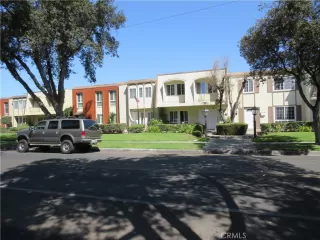 More Details about MLS # SW25198104 : 1757 W GREENLEAF AVENUE