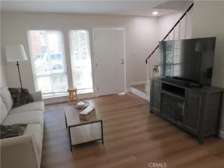 Photo #1: SW25198104 Listing 