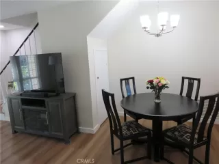 Photo #4: SW25198104 Listing 