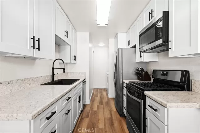 MLS: SW25203410 Condo For Sale