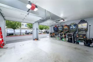 Photo #3: SW25215573 Listing 