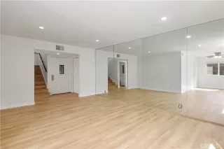 Photo #6: SW25220988 Listing 